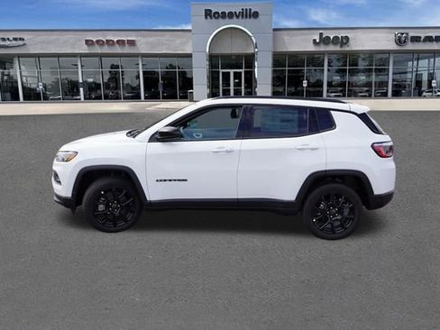 New 2025 Jeep Compass Latitude w/ Sun & Sound Group image 6