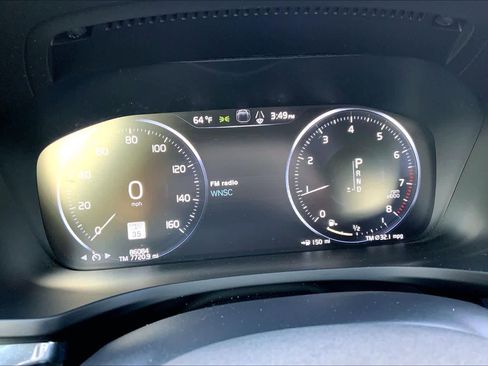 Used 2020 Volvo V60 T6 R-Design w/ Protection Package Premier image 25