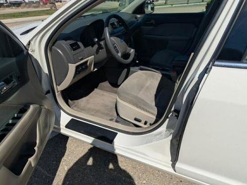 Used 2012 Ford Fusion Hybrid FWD image 11
