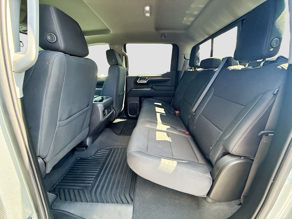 Used 2023 Chevrolet Silverado 1500 RST w/ Convenience Package II AWD/4WD image 30