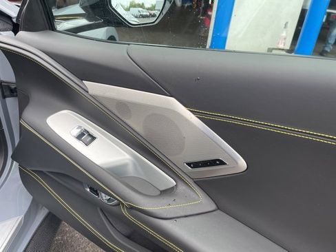 Used 2024 Chevrolet Corvette Stingray Premium Cpe w/ Z51 Performance Package image 20