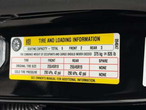 Used 2024 Tesla Model Y 2WD image 48