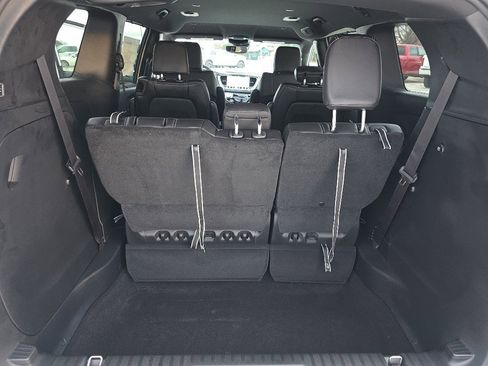 New 2026 Chrysler Pacifica Select image 18
