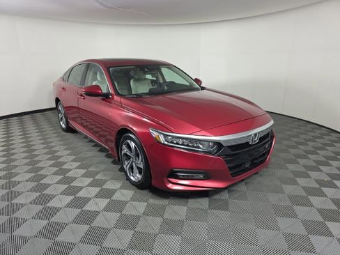 Used 2018 Honda Accord EX image 7