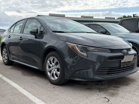 Certified 2024 Toyota Corolla LE image 3