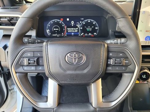 New 2026 Toyota 4Runner Limited AWD/4WD image 12