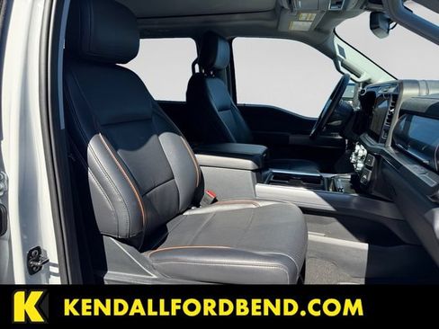 Used 2025 Ford F450 Lariat w/ FX4 Off-Road Package AWD/4WD image 16