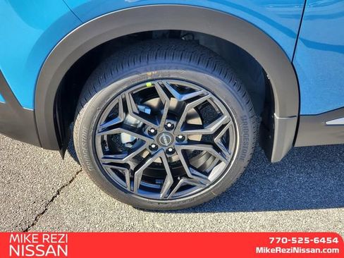 New 2026 Nissan Kicks SR w/ SR Premium Package image 7