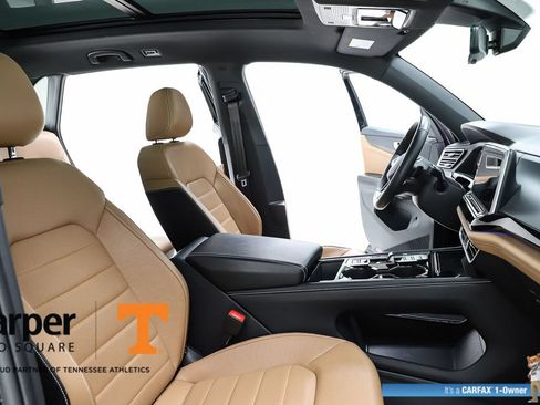 Used 2024 Volkswagen Atlas Cross Sport SEL R-Line AWD/4WD image 35