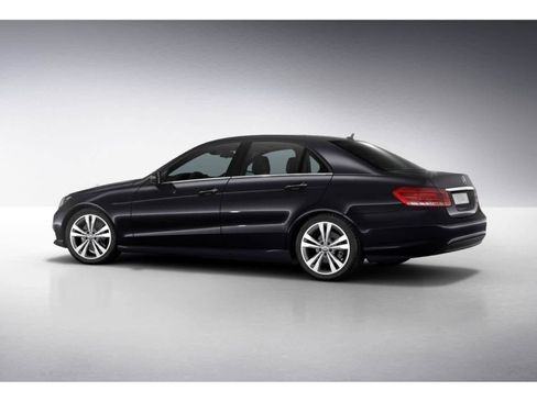 Used 2014 Mercedes-Benz E 350 Sedan image 30