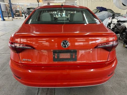 Used 2019 Volkswagen Jetta S w/ Driver Assistance Package FWD image 3
