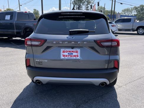 Used 2024 Ford Escape Active image 5