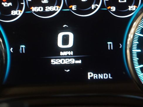 Used 2018 GMC Yukon Denali w/ Denali Ultimate Package AWD/4WD image 5