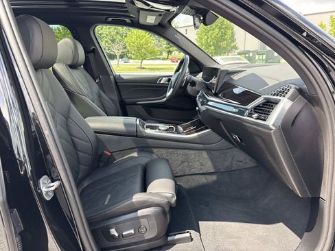 Used 2026 BMW X5 xDrive40i AWD/4WD image 16