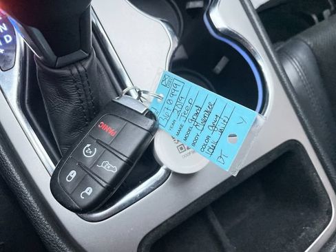 Used 2019 Jeep Grand Cherokee Altitude AWD/4WD image 18