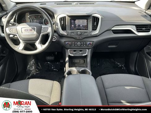 Certified 2024 GMC Terrain SLE w/ Driver Convenience Package AWD/4WD image 15
