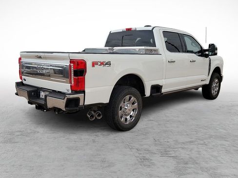 Used 2024 Ford F250 King Ranch w/ Chrome Package AWD/4WD image 11