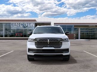 New 2027 Lincoln Navigator Premiere AWD/4WD video 3