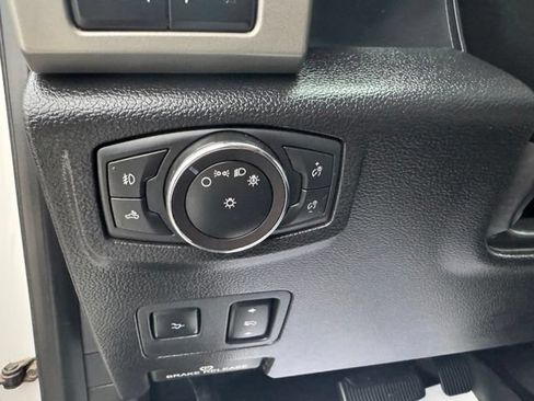 Used 2019 Ford F250 Lariat w/ Lariat Ultimate Package AWD/4WD image 15