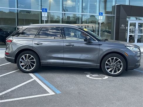 Used 2022 Lincoln Corsair Grand Touring w/ Elements Technology Bundle image 6