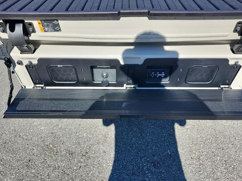 New 2026 GMC Sierra 1500 Denali Ultimate image 11