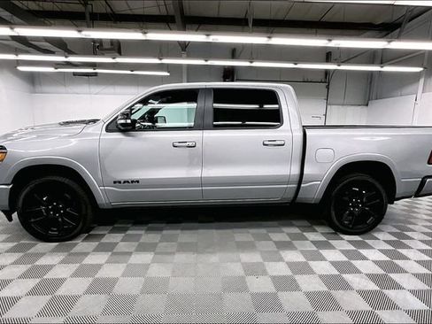 Used 2022 RAM 1500 Laramie w/ Night Edition AWD/4WD image 14
