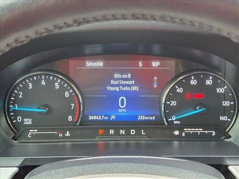 Used 2024 Ford Explorer XLT w/ Equipment Group 202A RWD image 11