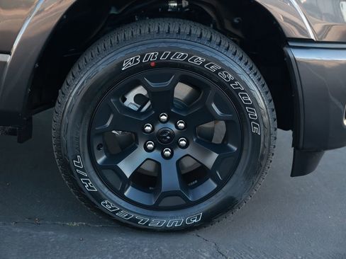 New 2026 RAM 1500 4x4 Crew Cab image 8