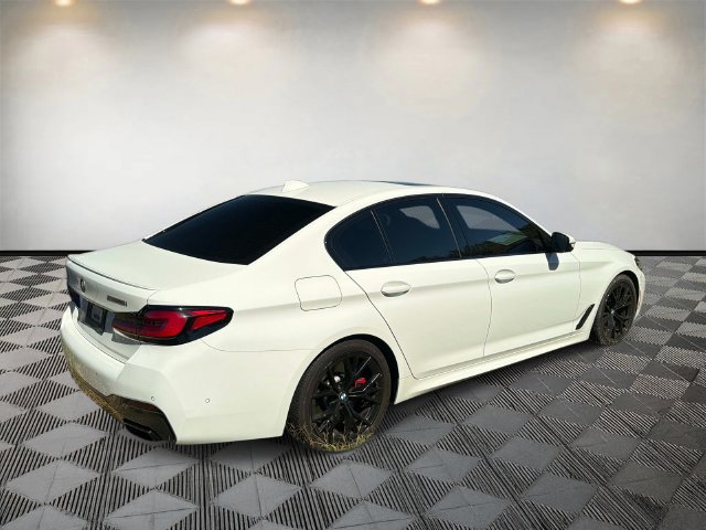 Used 2021 BMW M550i xDrive w/ Dynamic Handling Package AWD/4WD image 6