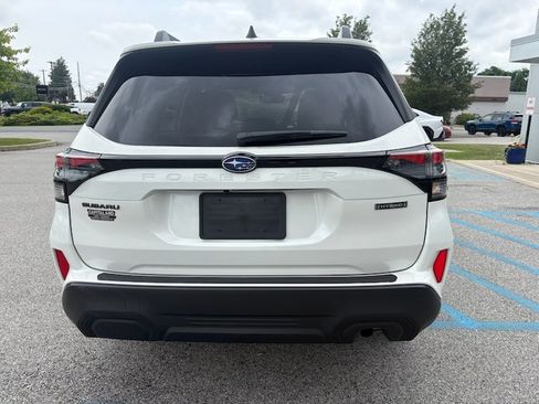 Used 2025 Subaru Forester Premium w/ Protection Package (1PH) AWD/4WD image 5