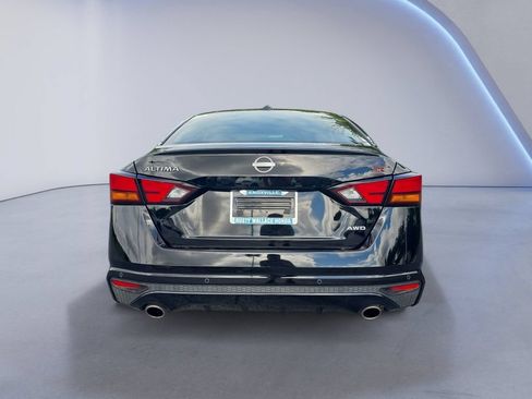 Used 2024 Nissan Altima 2.5 SR AWD/4WD image 4
