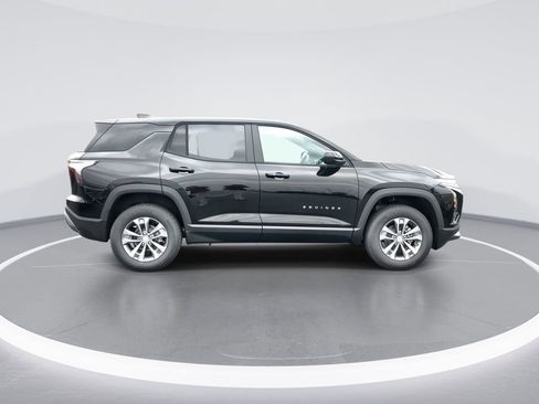 New 2026 Chevrolet Equinox LT w/ Convenience Package II image 9