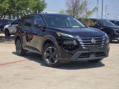 Used 2025 Nissan Rogue SV