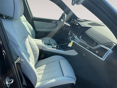 New 2026 BMW X5 xDrive40i image 15
