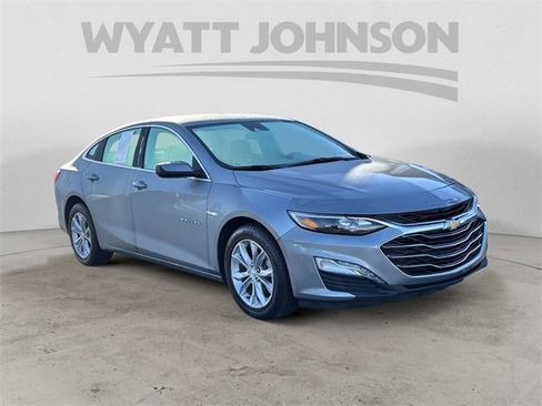Used 2025 Chevrolet Malibu LT image 7