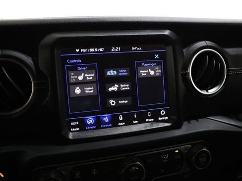 Used 2023 Jeep Wrangler Unlimited Sahara w/ Cold Weather Group AWD/4WD image 24