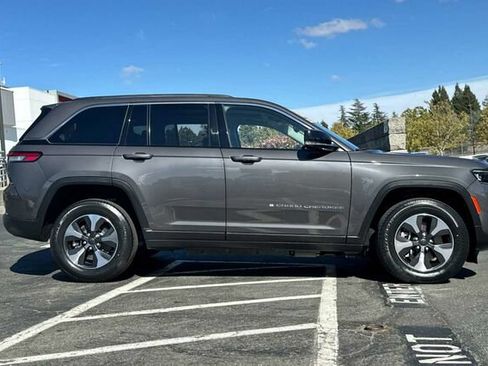 Certified 2023 Jeep Grand Cherokee 4WD 4xe image 3