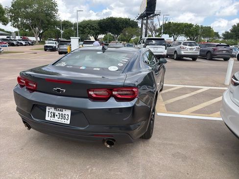 Used 2021 Chevrolet Camaro LS image 9