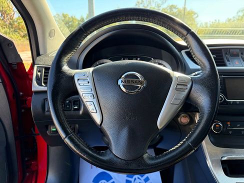Used 2015 Nissan Sentra SR image 9