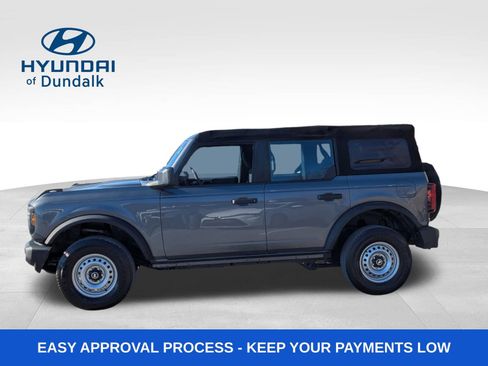 Used 2022 Ford Bronco 4-Door image 2