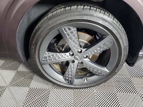 Used 2023 Genesis GV70 2.5T w/ Sport Prestige Package image 32