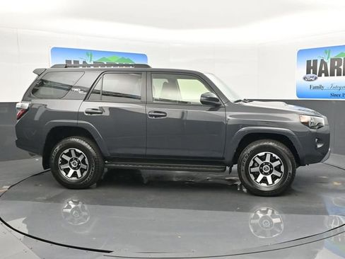 Used 2024 Toyota 4Runner TRD Off-Road image 7