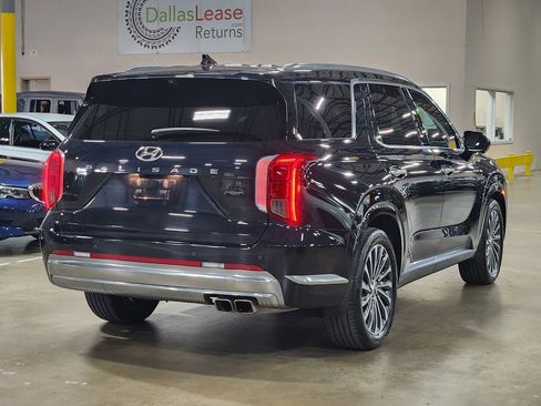 Used 2025 Hyundai Palisade Calligraphy FWD image 8