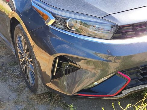Certified 2023 Kia Forte GT-Line FWD image 4