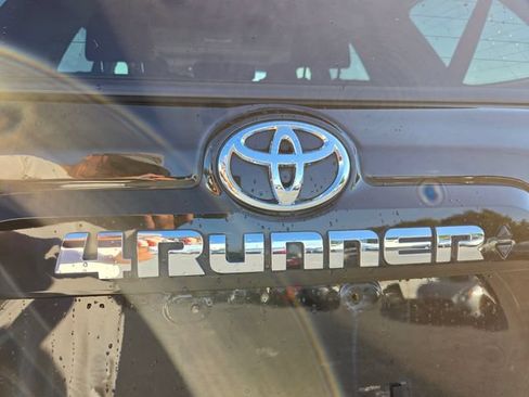 Used 2024 Toyota 4Runner SR5 Premium w/ Moonroof Package AWD/4WD image 24