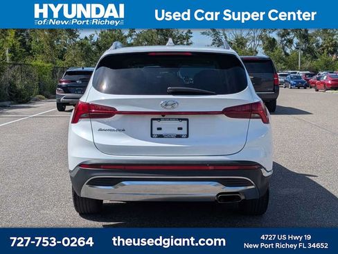 Used 2023 Hyundai Santa Fe SEL w/ Premium Package FWD image 4