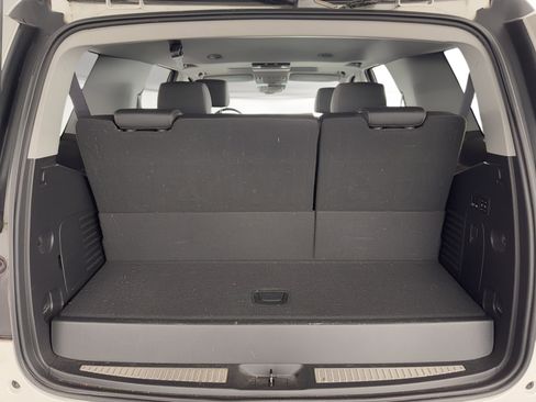 Used 2017 Chevrolet Tahoe Premier RWD image 13