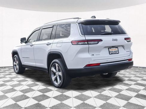 Used 2021 Jeep Grand Cherokee L Limited AWD/4WD image 16