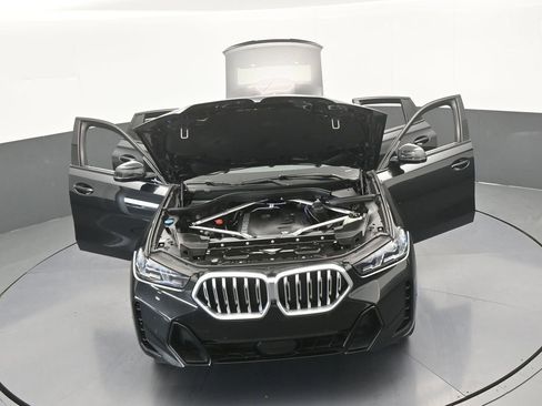 Used 2025 BMW X6 xDrive40i image 76
