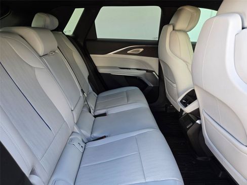 Used 2024 Cadillac Lyriq Luxury w/ LPO, Floor Liner Package AWD/4WD image 30